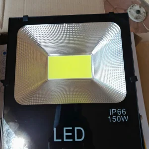 Đèn pha LED 150W